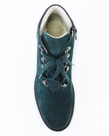 Зеленые ботинки с кожаной пяткой